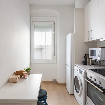 Penthouse With Private Roof Terrace Appartamento Blanes